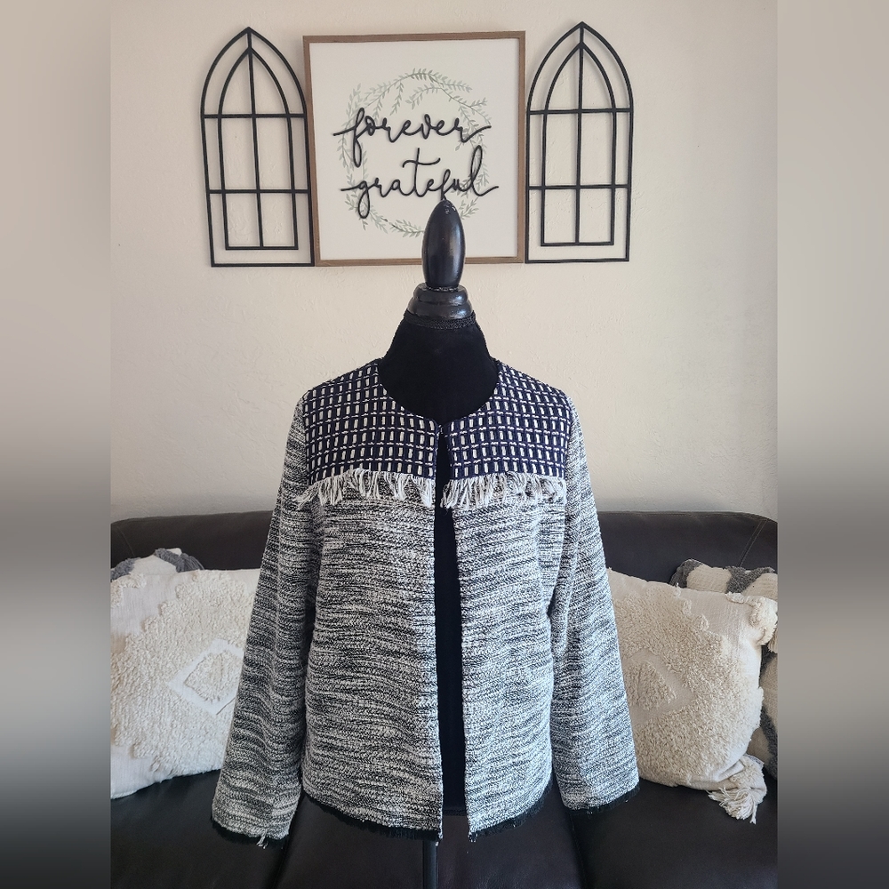 CHICO'S Women's Gray And Blue Tweed  Collarless‎ Blazer Jacket Size 2 / US 12